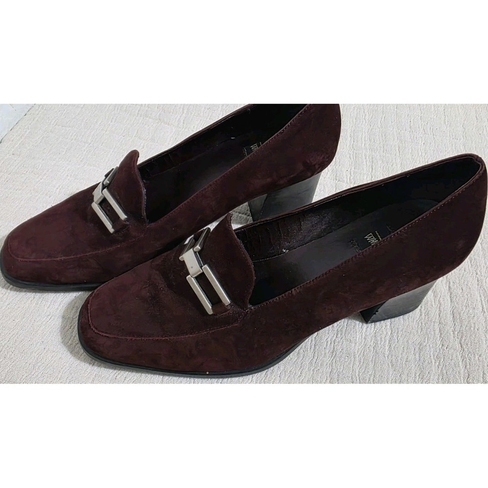 Whats What Maroon Suede Loafer Block High Heel Square Toe Silver Link Buckle 7.5